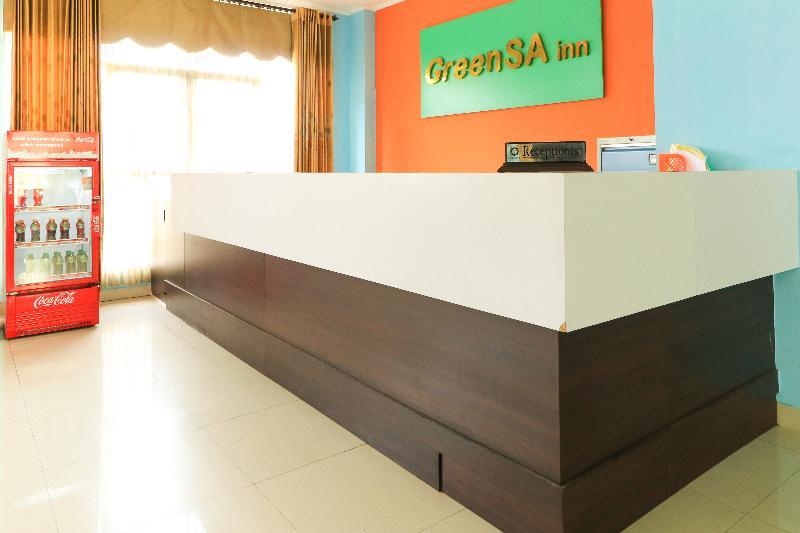 Greensa Inn Surabaya Exterior foto